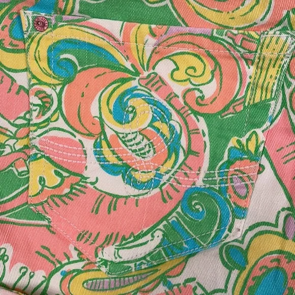 Lilly Pulitzer Clifton short - Picture 7 of 14
